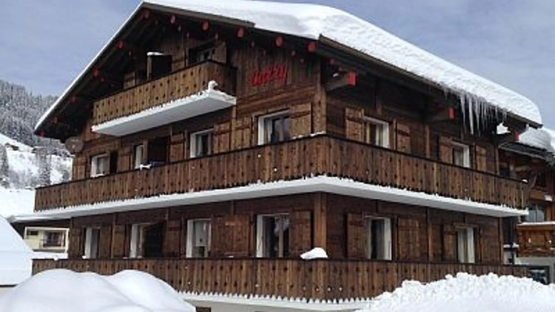 Charmant Appartement Avec Wifi Et Parking Prive Aux Gets - Fr-1-671-79